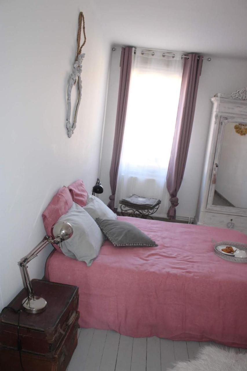 Chambre D'Hotes Les Magnolias Pontpierre Luaran gambar